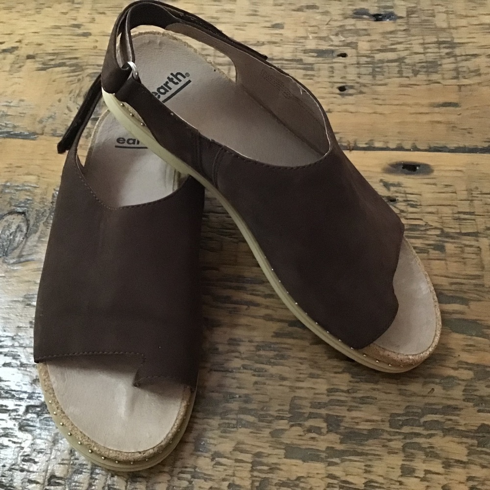 Leather Earth Shoes Grove Gala Size 9M Very Lightly Used